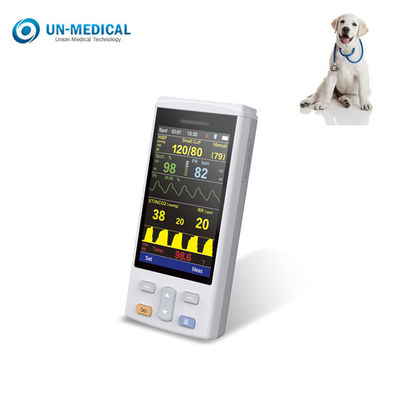 La température vétérinaire de Vital Signs Monitor NIBP SPO2 5 d'avances tenues dans la main de PC200V